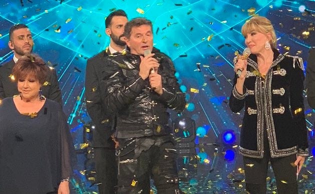 Ascolti tv venerdì 31 gennaio: la finale de Il Cantante Mascherato trionfa