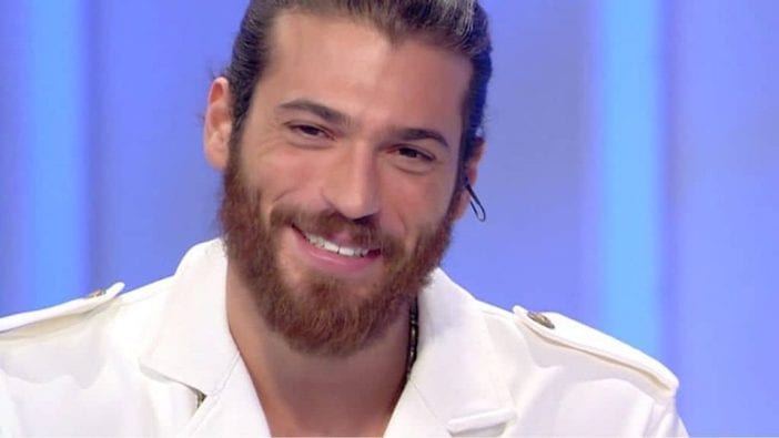 Can Yaman concorrente di Ballando con le Stelle? L'indiscrezione