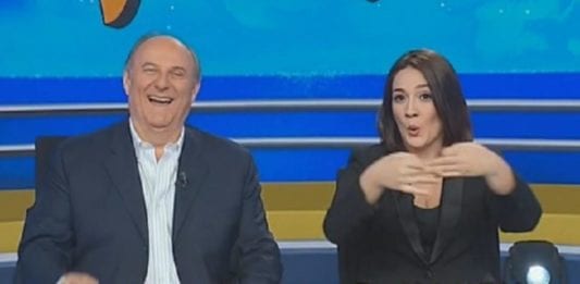 gerry scotti francesca manzini striscia la notizia