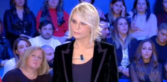 c'è posta per te anticipazioni ospiti sabato 19 febbraio 2022