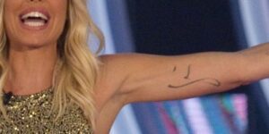 Ilary Blasi curiositÃ : il tatuaggio dedicato a Francesco Totti