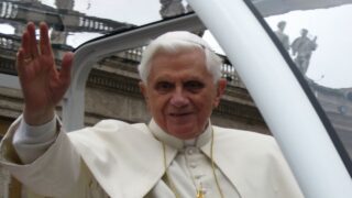 funerali papa benedetto XVI quando in onda