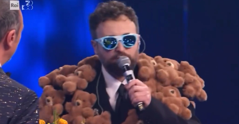dargen d'amico perché orsetti sanremo 2024